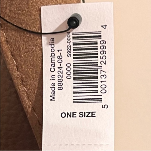 NEW - Banana Republic Vegan Suede
Slouchy Tote. NWT - Picture 8 of 8